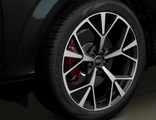 AUDI Q3 usata, con Autoradio