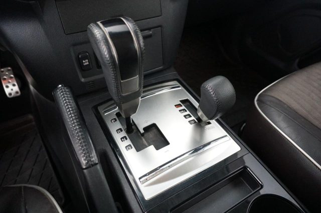 MITSUBISHI Pajero usata, con ESP