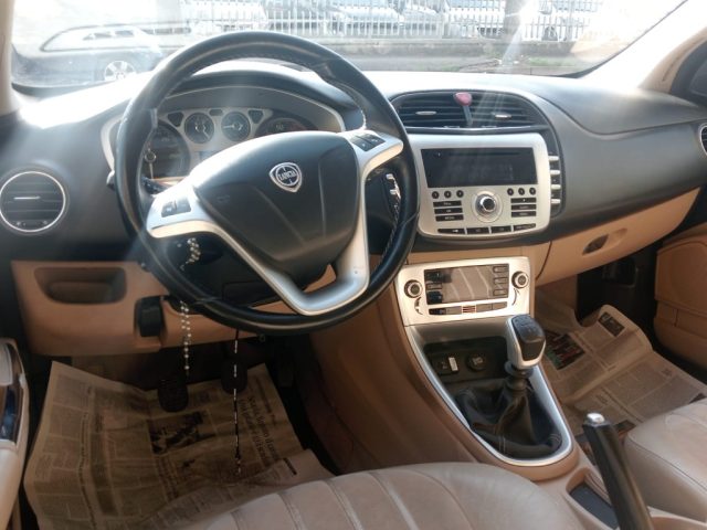 LANCIA Delta usata, con Boardcomputer