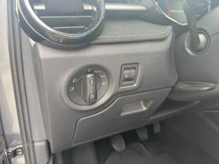 SKODA Fabia usata, con Specchietti laterali elettrici
