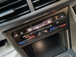 VOLKSWAGEN Taigo usata, con Fari LED