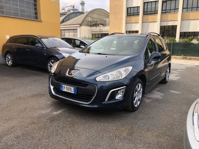 PEUGEOT 308 usata, con Airbag