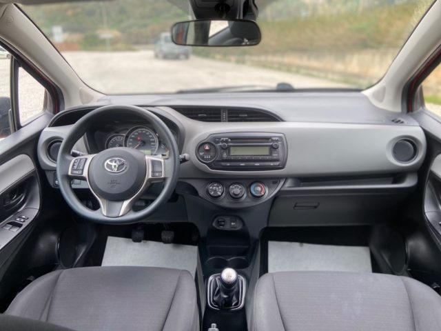 TOYOTA Yaris usata, con Chiusura centralizzata telecomandata