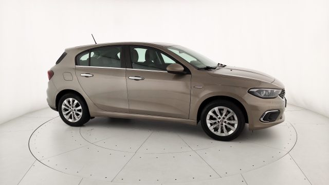 FIAT Tipo usata, con USB