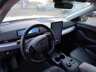 FORD Mustang Mach-E usata, con Boardcomputer
