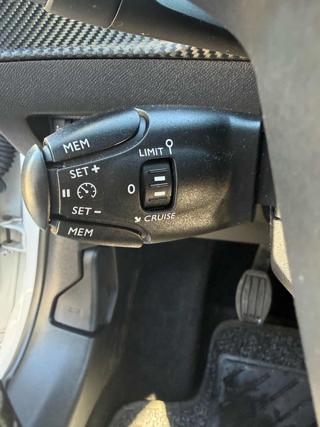 PEUGEOT 208 usata 29