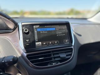 PEUGEOT 2008 usata, con Climatizzatore