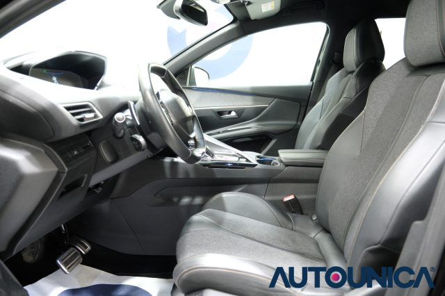 PEUGEOT 3008 usata, con Volante in pelle