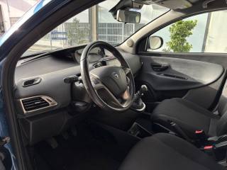 LANCIA Ypsilon usata, con Autoradio digitale