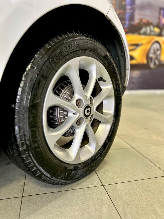 SMART ForTwo usata, con Autoradio digitale