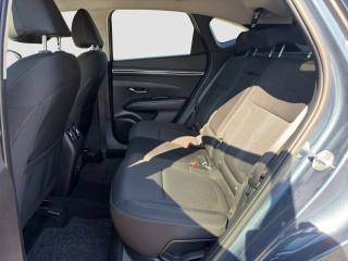 HYUNDAI Tucson usata 10