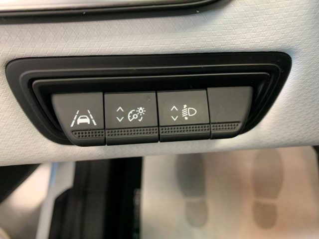 RENAULT Clio usata, con Sistema di navigazione