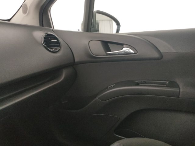 OPEL Meriva usata, con Fendinebbia