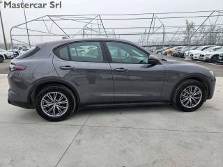 ALFA ROMEO Stelvio usata, con Autoradio