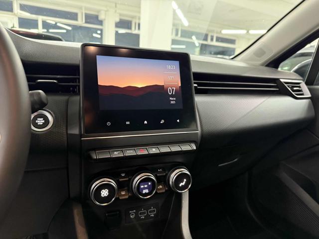 RENAULT Clio usata, con Frenata d