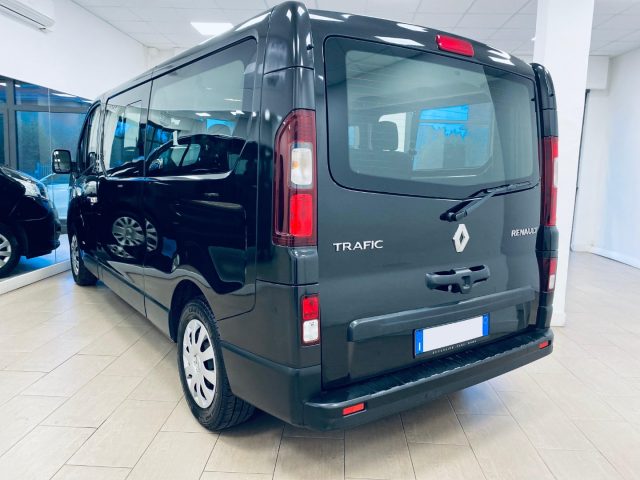 RENAULT Trafic usata, con Autoradio