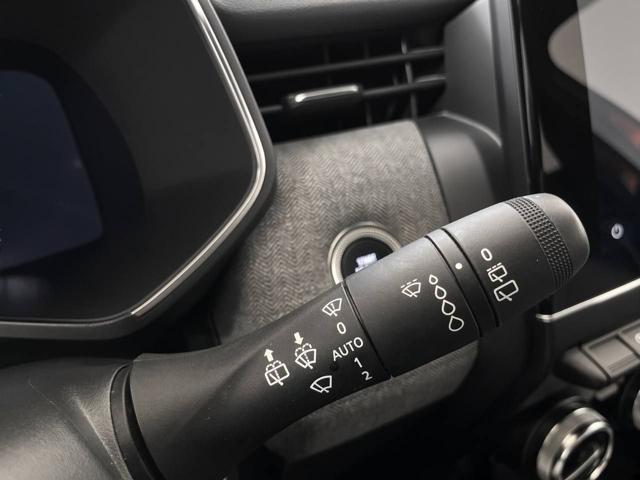 RENAULT Clio usata, con ESP