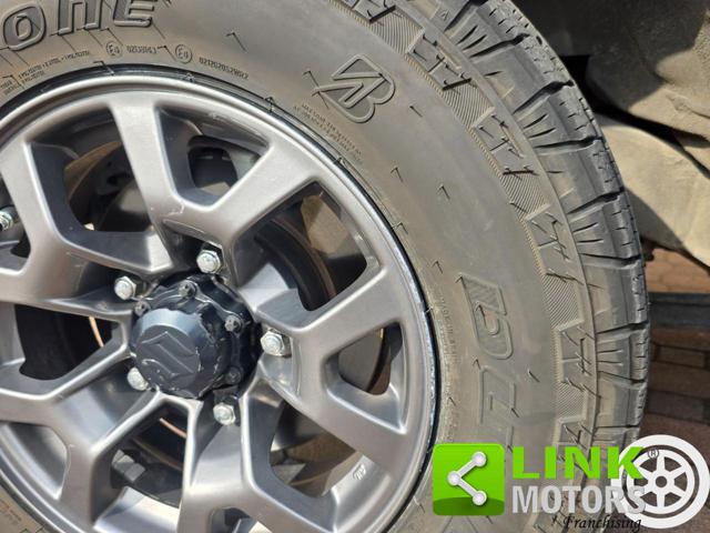 SUZUKI Jimny usata, con Autoradio digitale