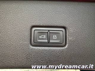 AUDI Q8 usata, con Specchietti laterali elettrici