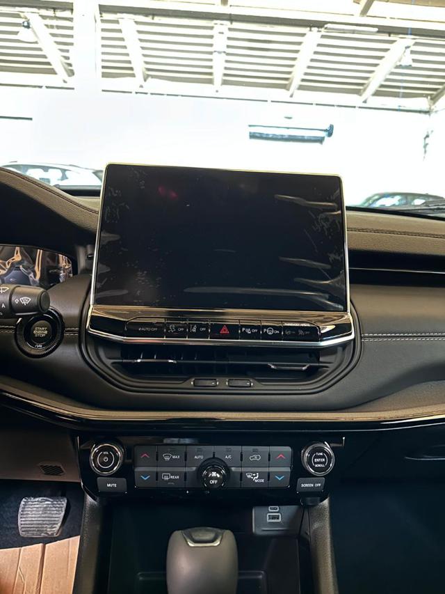 JEEP Compass usata, con Cruise Control