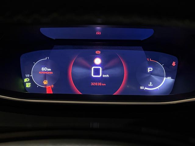 PEUGEOT 2008 usata, con USB