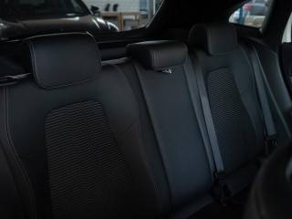 MERCEDES-BENZ GLA 180 usata, con Interni in pelle