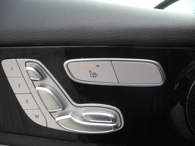 MERCEDES-BENZ GLC 300 usata, con Specchietto retrovisore con funzione antiabbagliamento