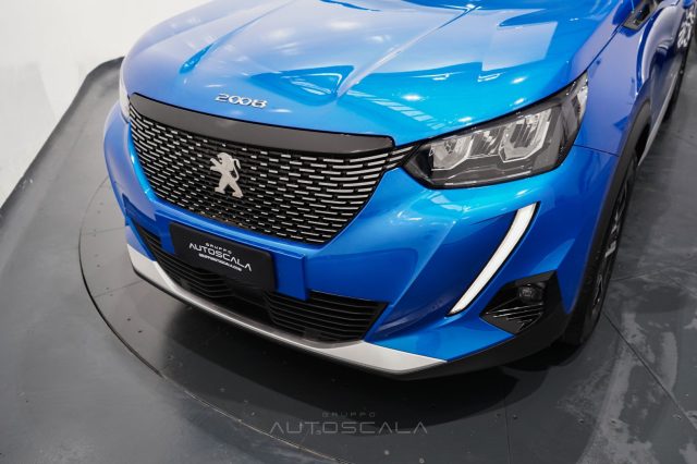 PEUGEOT 2008 usata, con Specchietti laterali elettrici
