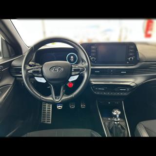 HYUNDAI i20 usata, con Airbag