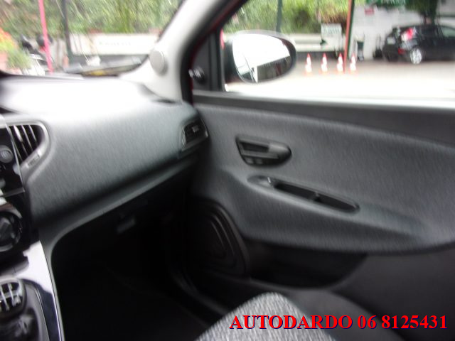 LANCIA Ypsilon usata 15