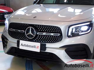 MERCEDES-BENZ GLB 200 usata, con Controllo elettronico della corsia
