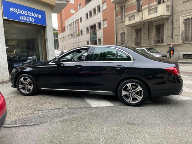 MERCEDES-BENZ E 200 usata, con Autoradio