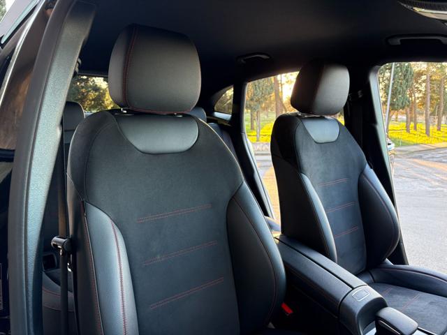 MERCEDES-BENZ GLA 200 usata, con Sistema di navigazione