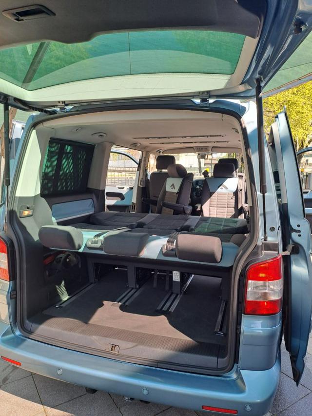 VOLKSWAGEN Multivan usata, con Autoradio