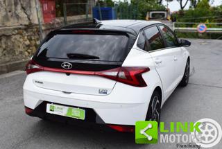 HYUNDAI i20 usata, con Sensori di parcheggio posteriori