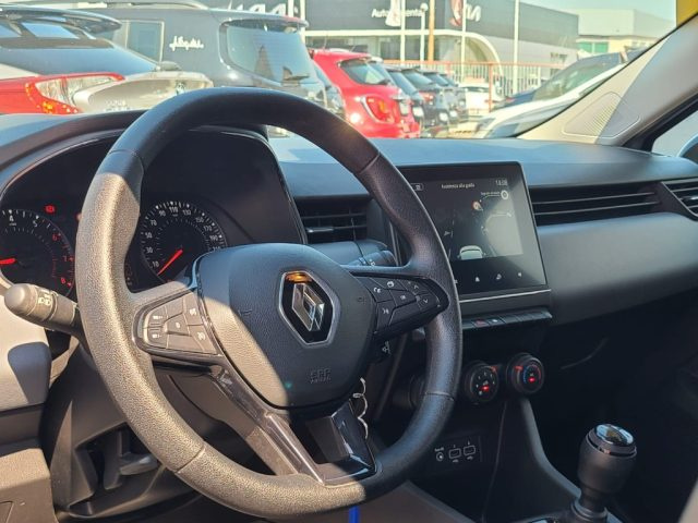 RENAULT Clio usata, con Autoradio
