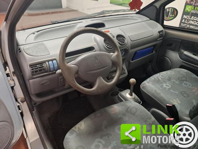 RENAULT Twingo usata 16