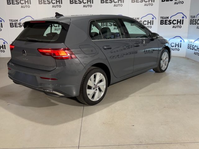 VOLKSWAGEN Golf usata, con Airbag