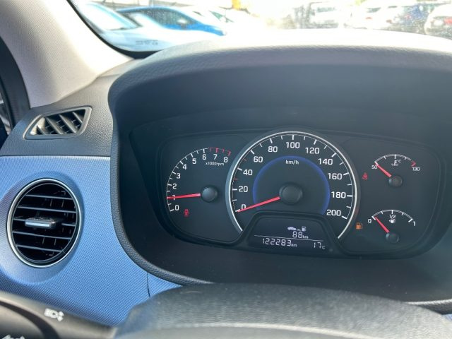 HYUNDAI i10 usata, con Servosterzo