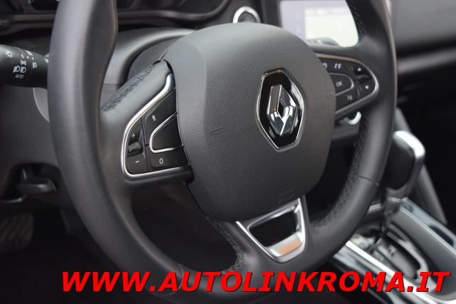 RENAULT Kadjar usata, con Park Distance Control