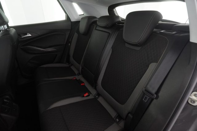 OPEL Grandland usata 3