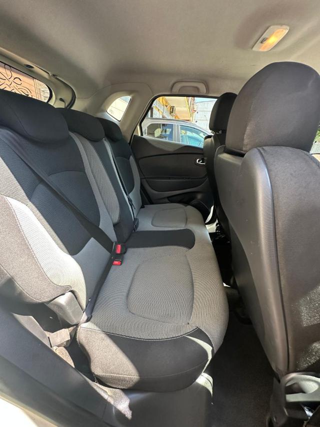 RENAULT Captur usata, con Vetri oscurati
