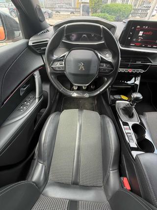PEUGEOT 2008 usata 38