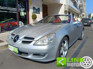 MERCEDES-BENZ SLK 200 usata, con Cronologia tagliandi