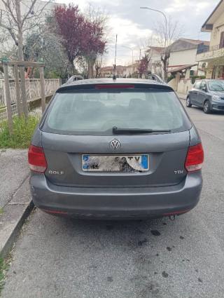 VOLKSWAGEN Golf usata, con Autoradio