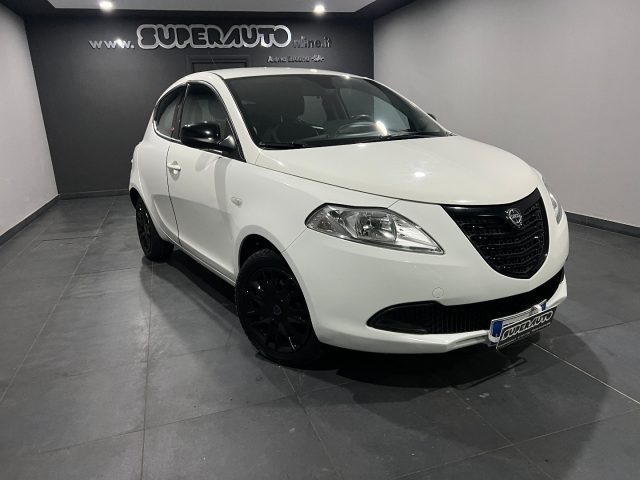 LANCIA Ypsilon usata, con Airbag laterali