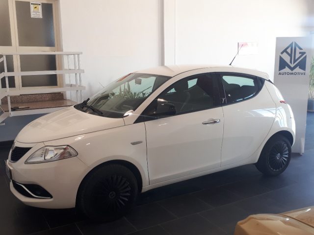 LANCIA Ypsilon usata, con Alzacristalli elettrici