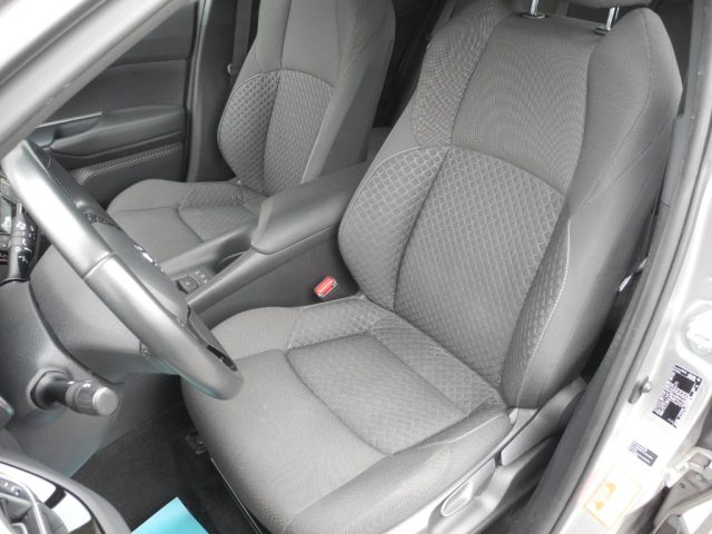 TOYOTA C-HR usata 51