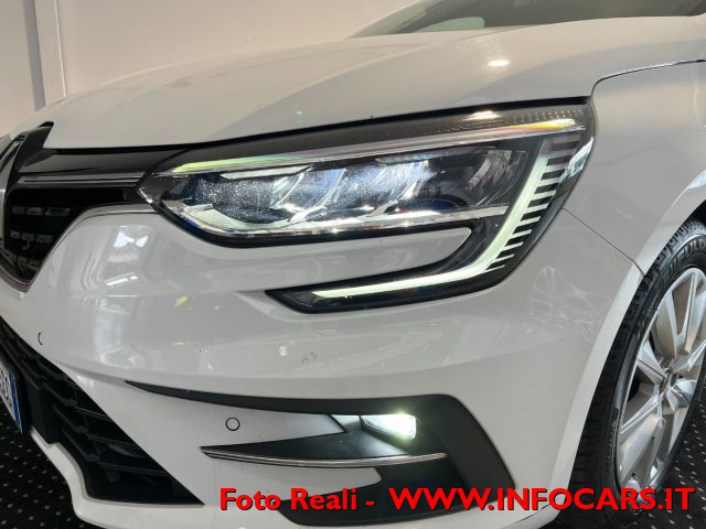 RENAULT Megane usata, con Bracciolo