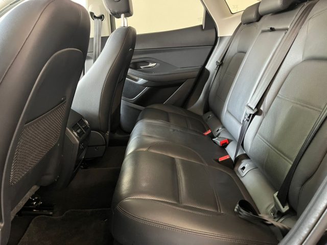JAGUAR E-Pace usata, con Specchietti laterali elettrici